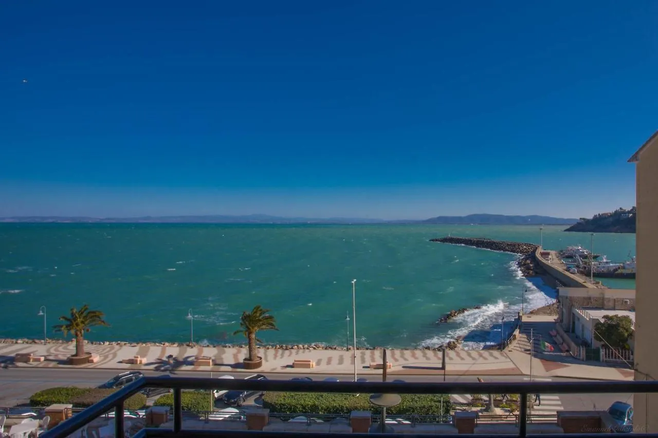 B&B Lungomare Porto Santo Stefano 포르투산투스테파노