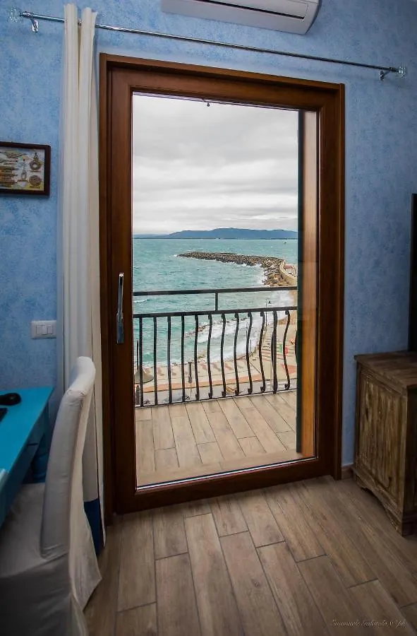 B&B Lungomare Porto Santo Stefano 포르투산투스테파노 0*,